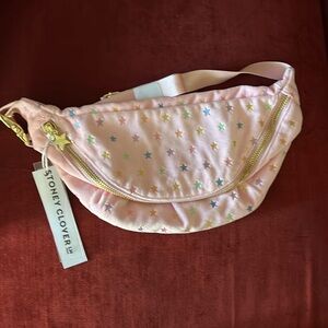 Stony Clover Lane X Park and beach fanny pack